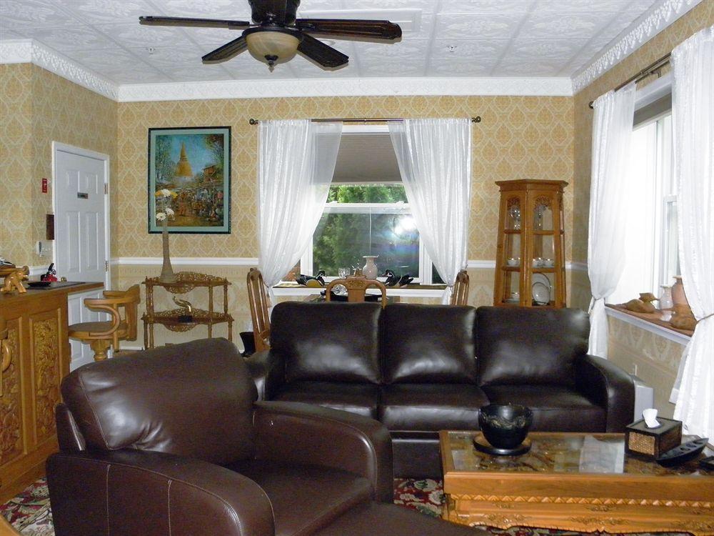 Dover Garden Suites Exterior foto