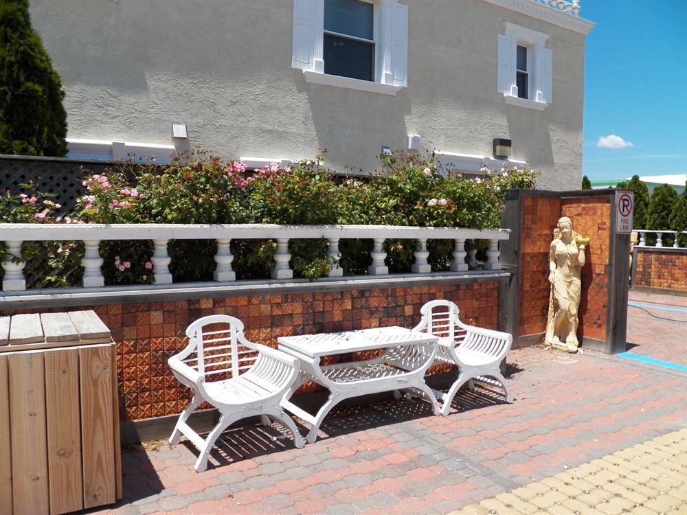 Dover Garden Suites Exterior foto