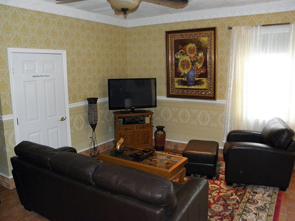 Dover Garden Suites Exterior foto