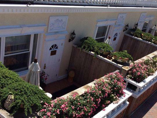 Dover Garden Suites Exterior foto