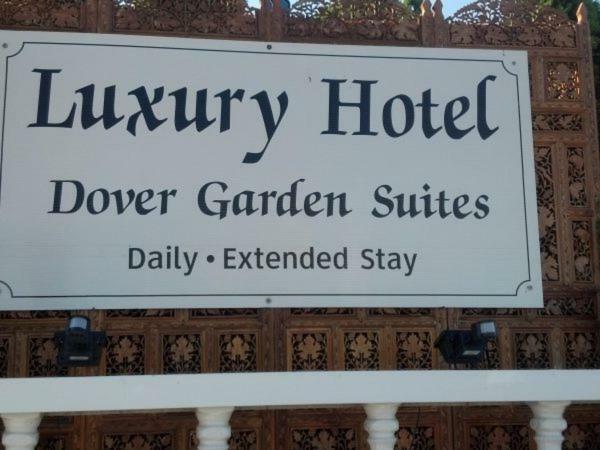 Dover Garden Suites Exterior foto